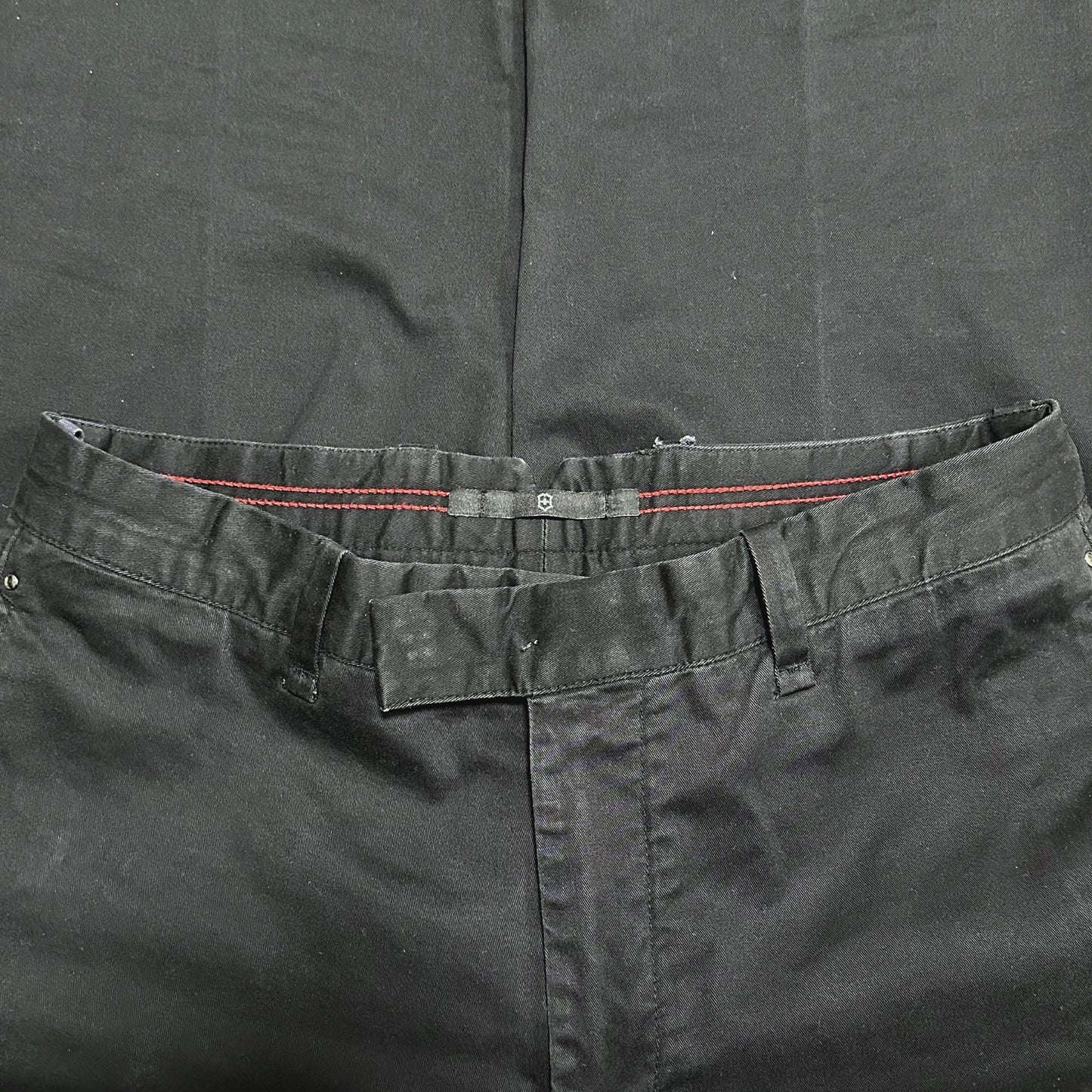 VICTORINOX Trousers